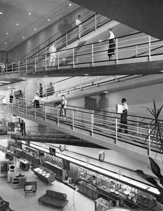 Eletroradiobras Store (architectural project Majer Botkowski), São Paulo. Foto:Hans Gunter Flieg 1956/IMS